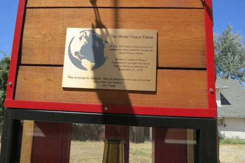Plaque above the Eternal Peace Flame